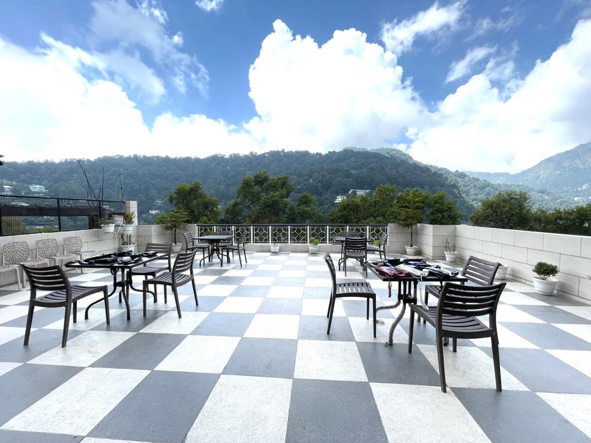 Hotel Prince ! Nainital Mall Road-Prime-Location In-Front-Of-Naini-Lake Hygiene-And-Spacious-Room Exterior photo